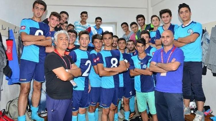 Yıldırım Belediyespor’un Zirve Takibi Sürüyor