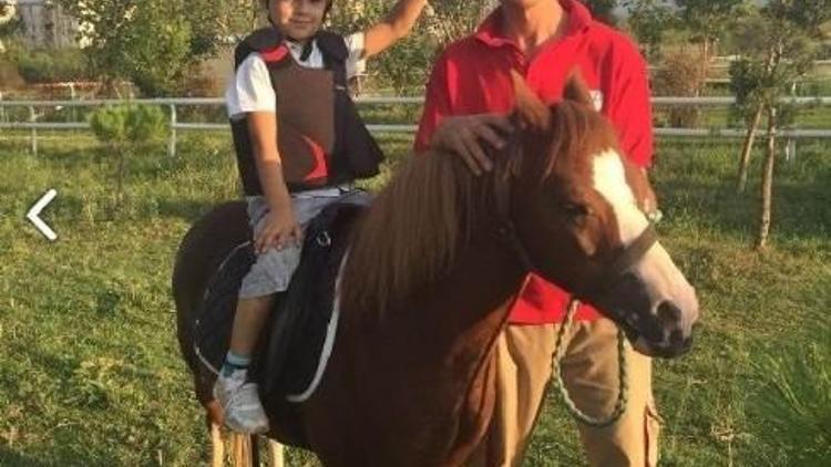 Beyşehir’de Çocuklar Pony Cinsi Atlarla Tanışacak