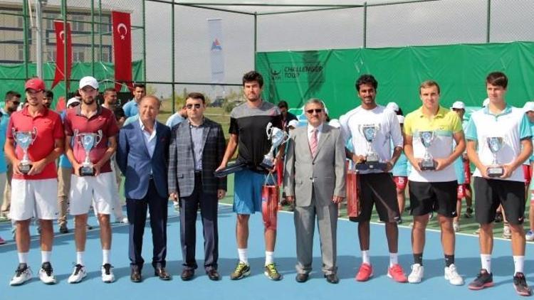 Atp Challenger Ağrı İbrahim Çeçen Cup’ta Şampiyon Özbek Dustov