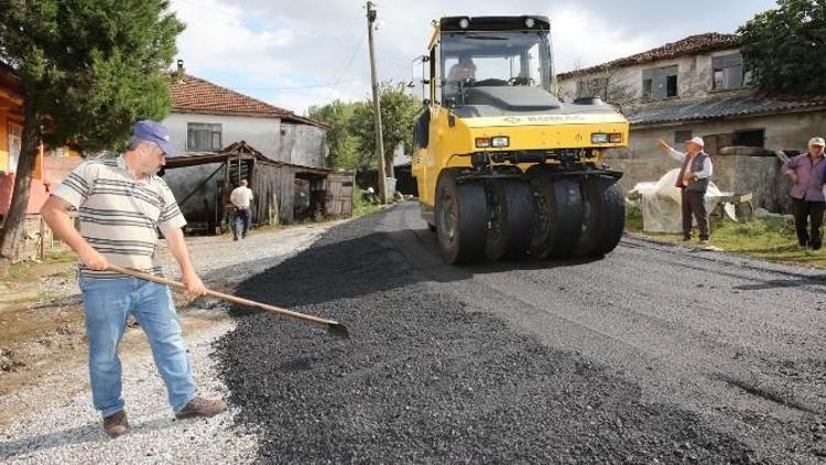 Adapazarı Belediyesi 3 Ayda 70 Bin Ton Asfalt Attı