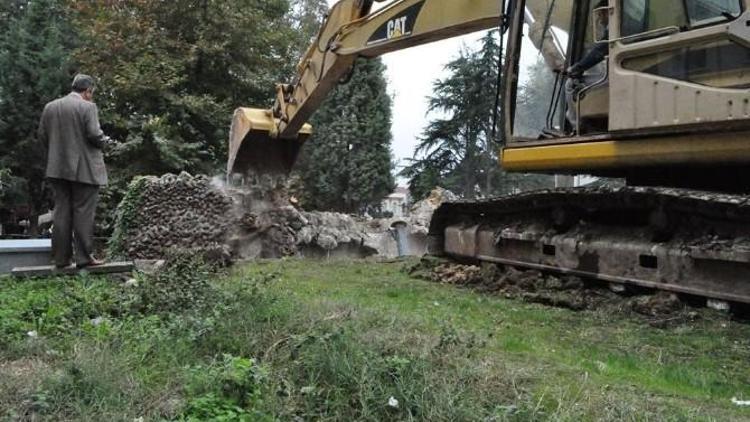 Söğüt’e Selçuklu Mimarisinde Şadırvan