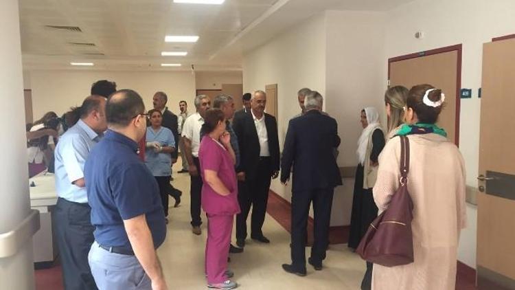 AK Partili Çelik’ten Hastalara Moral Ziyareti