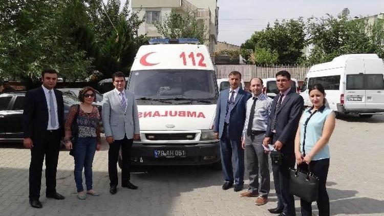 Üniversiteye Uygulama Ambulansı