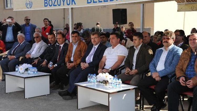 Başkan Bakıcı Bozüyük’te 11.’inci Sentetik Sahayı Açtı