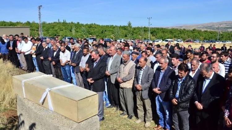 ADÜ’lü Canberk Bakış, Memleketinde Toprağa Verildi