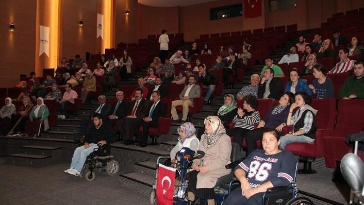 Engelsiz Bilgisayar Kursları’nda Sertifika Töreni Heyecanı Yaşandı