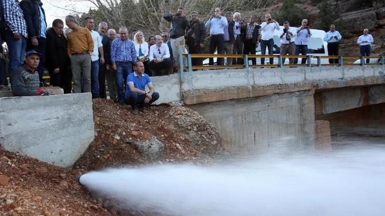 Dağlar Delindi, Yollar Açıldı, Su; Kaynağından Alınıp Göller’e Götürüldü