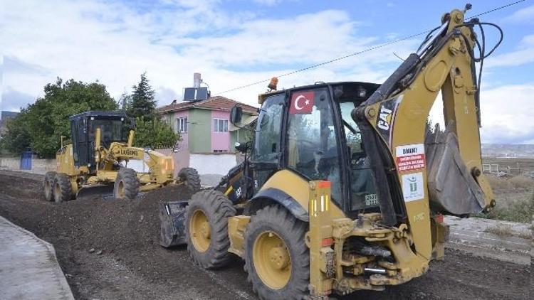 Fen İşleri Ekipleri Yoğun Mesaide