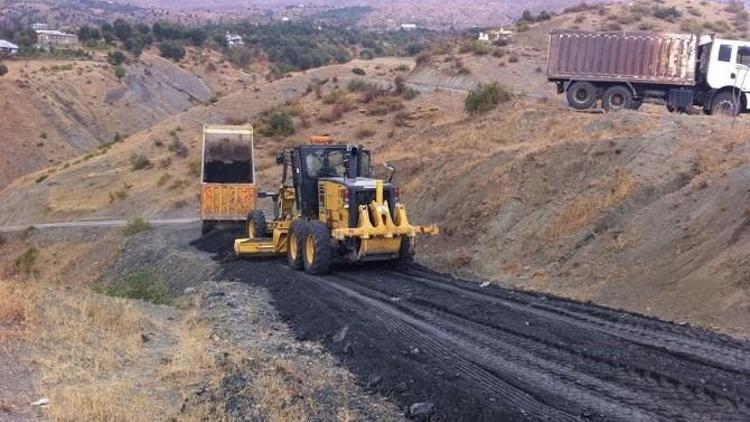 Kulp’ta 5 Mahallenin Yol Sorunu Çözüldü