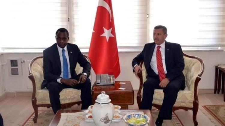 Ruanda Büyükelçisi Kütahya’da