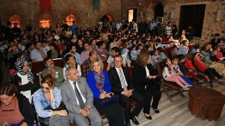 Bursa’da Tiyatro Festivali Coşkusu