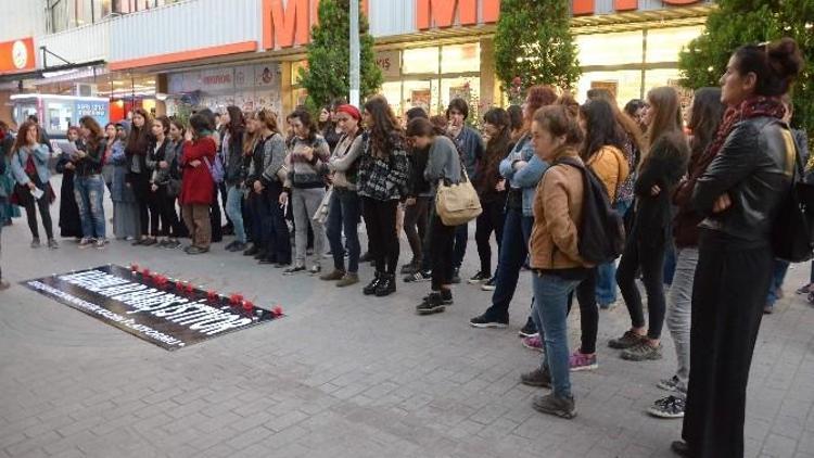 Eskişehirli Kadınlardan Barış Çağrısı