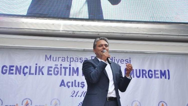 Muratpaşa Belediyesi Yeni Eğitim Merkezini Açtı