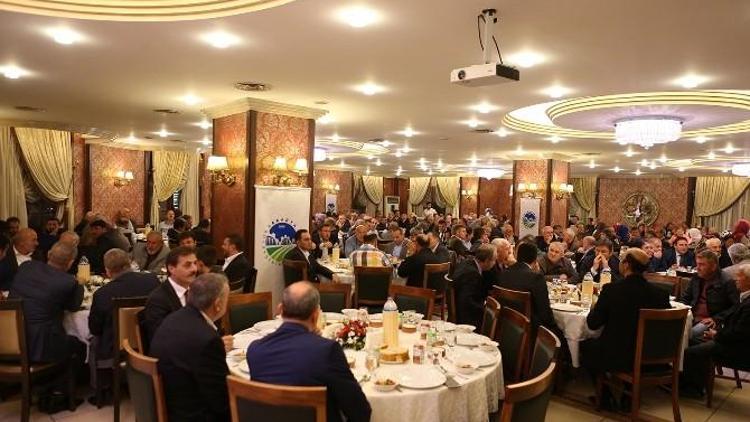 Başkan Toçoğlu Trabzonlular Derneği Üyeleriyle Bir Araya Geldi