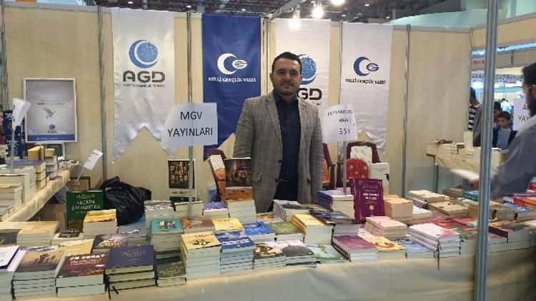 Mgv Kitap Standı İle Yeniden Faaliyette