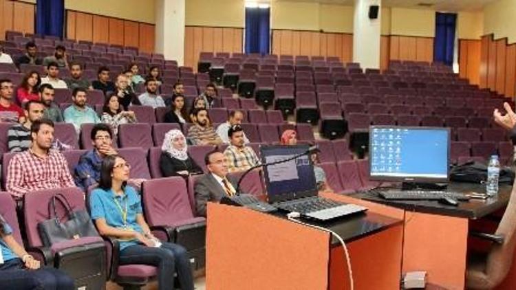 GAÜN’ De “Yeşil Binalar” Adlı Konferans Düzenlendi