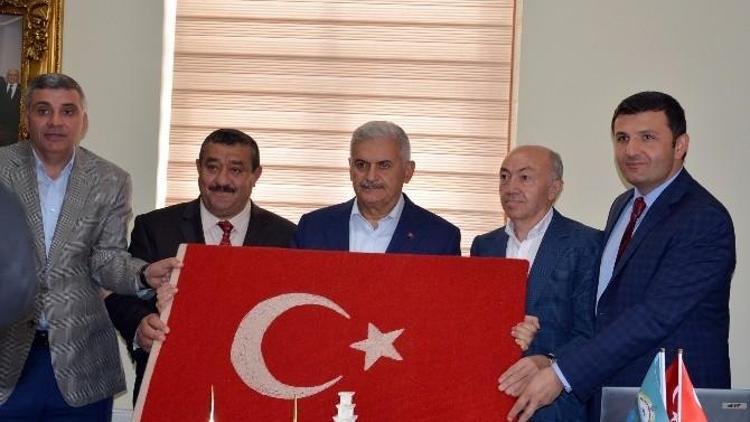 Binalı Yıldırım Kelkit’te