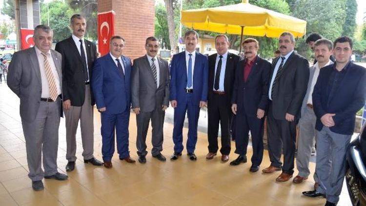 Başkan Şirin, Türk Yerel Hizmet-sen’in Aşure Hayrına Katıldı