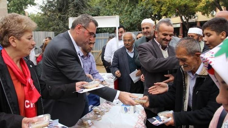 CHP Kastamonu’da Aşure Dağıttı