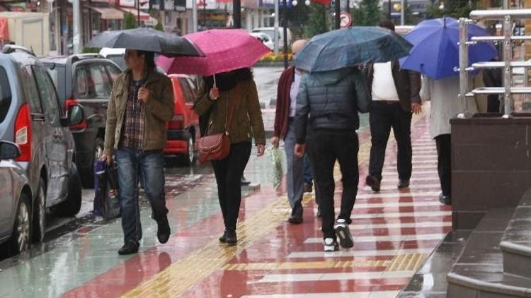 Yozgat’ta Yağmur Çiftçiyi Sevindirdi