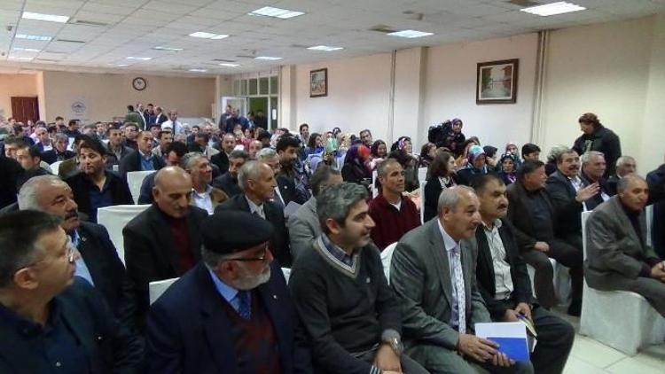 Kars’ta AK Parti Sandık Görevlileri Eğitim Toplantısı Yapıldı