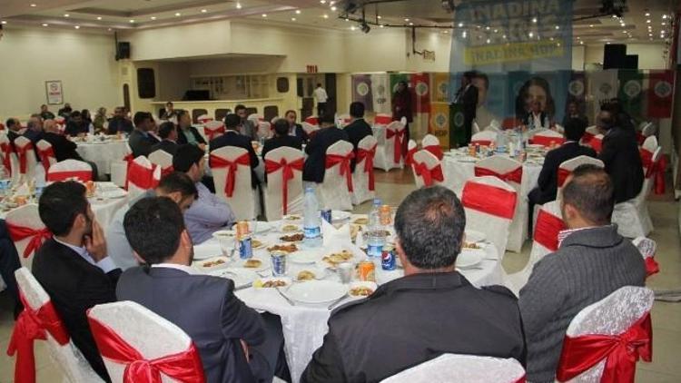 HDP İl Yöneticileri İle Büyükşehir Belediye Eş Başkanı Çoban, OSB’deki İş Adamlarıyla Dayanışma Yemeğinde Bir Araya Geldi