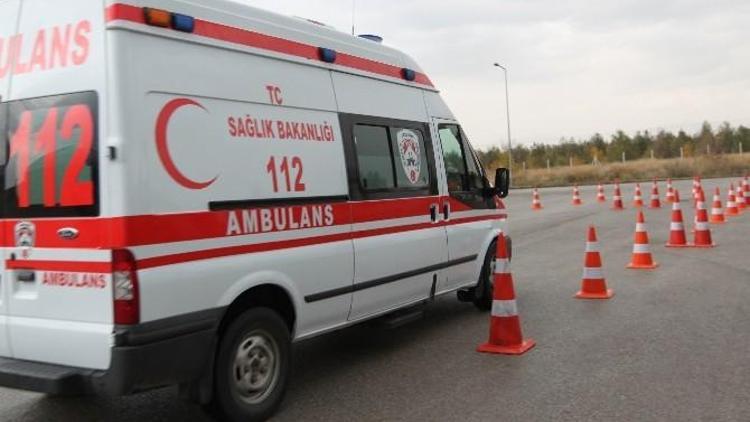 Ambulans Şoförleri İleri Sürüş Teknikleri Eğitiminden Geçti