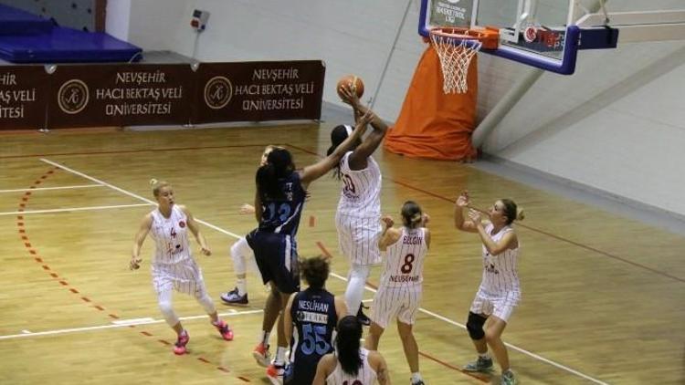 Nevşehir Hacı Bektaş Veli Kadın Basketbol Takımından Gururlandıran Sonuç