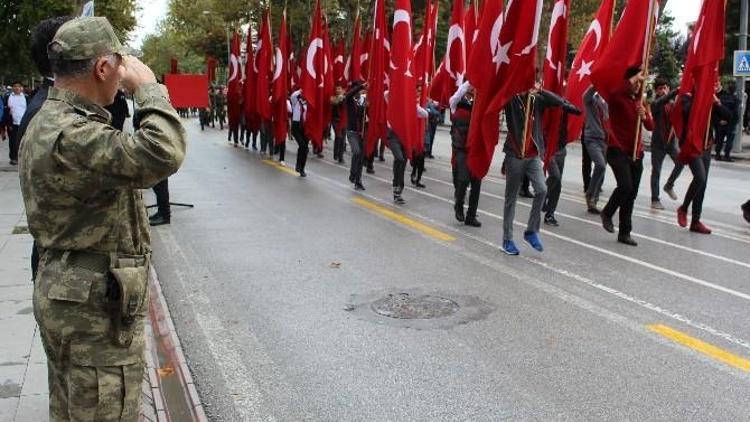 29 Ekim’in Son Provası Abdullah Gül Parkı Önünde Yapıldı