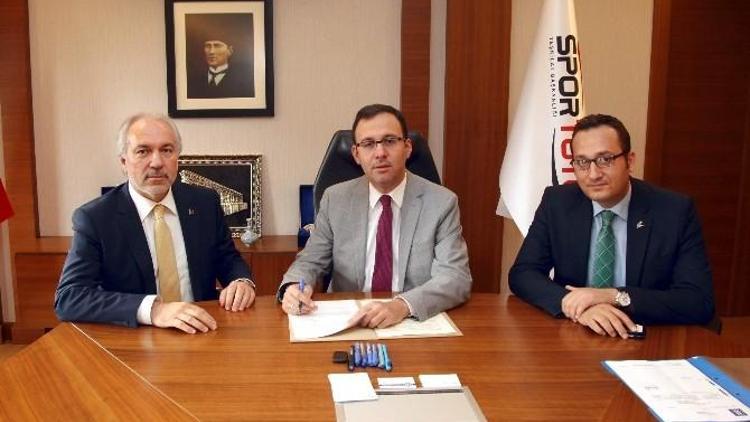 Belediye Başkanı Kamil Saraçoğlu: Kütahya’ya Yeni Bir Spor Alanı Daha Kazandırıyoruz
