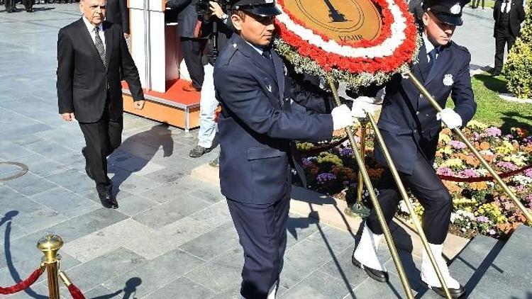 Cumhuriyet Bayramı Törenleri Başladı