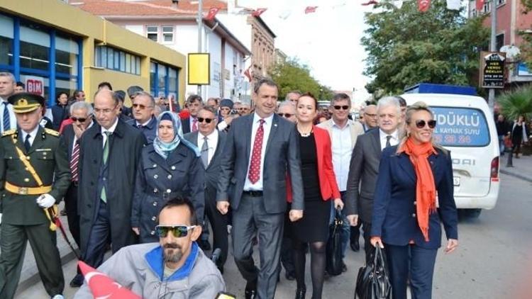 Ayvalık’ta Cumhuriyetin Kuruluşunun 92. Yıldönümü Törenleri Başladı