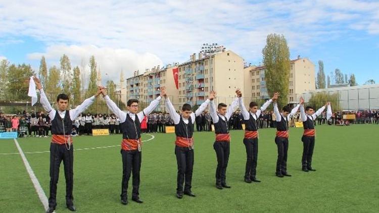 Oltu’da 29 Ekim Cumhuriyet Bayramı