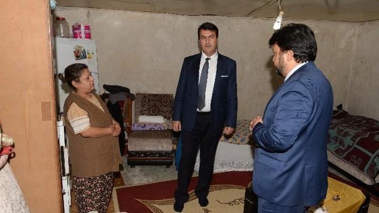 Evi Yıkılmak Üzere Olan Aileye Osmangazi Belediyesi Sahip Çıktı