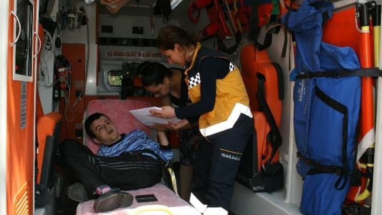 Yatalak Ve Engelliler Ambulans İle Oy Kullanmaya Gelecek