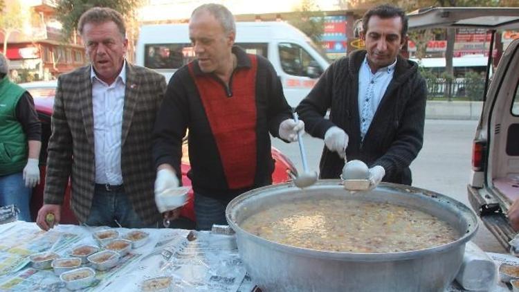 Kızılay Bilecik Şube Başkanı Bu Sene De Geleneği Bozmadı