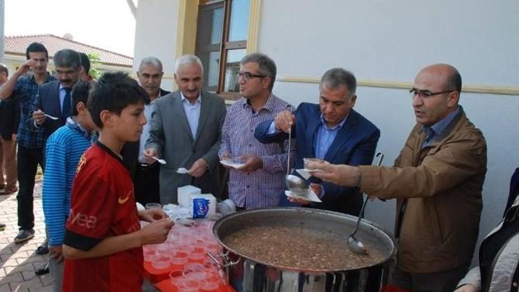 Sevgi Evlerinde Aşure Programı Düzenlendi