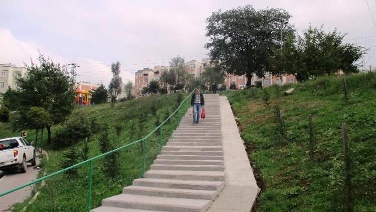 Alikahya Cumhuriyet Mahallesi Merdivenleri Yenilendi