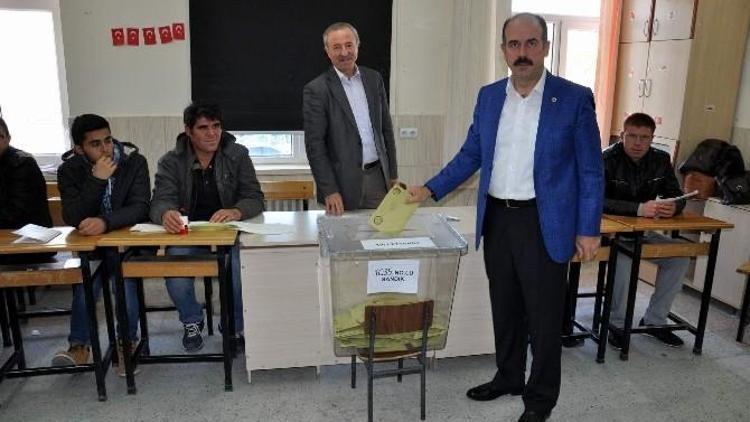 AK Parti Milletvekili Adayı Göktürk Ürgüp’te Oyunu Kullandı