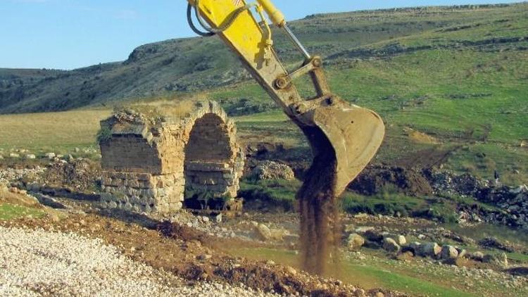 Tarihi Septimius Severus Köprüsünde Restorasyon Çalışmalarına Başlandı