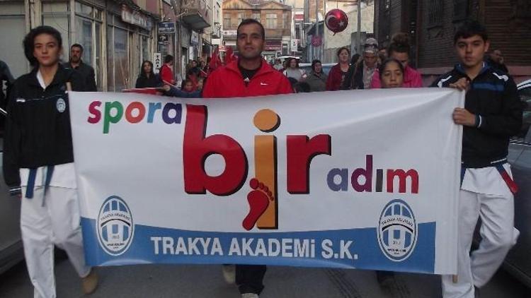 Trakya Akademi’den ’Spora Bir Adım’