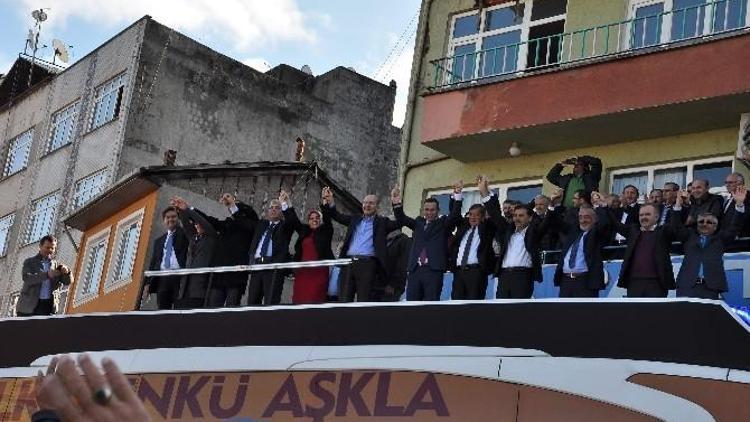 AK Parti Trabzon Milletvekilleri Teşekkür Ziyaretlerini Sürdürüyor