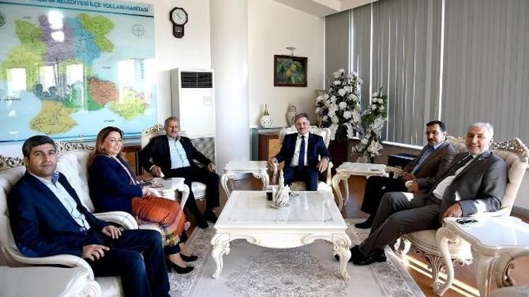 AK Parti Vekilleri, Başkan Ahmet Çakır’ı Ziyaret Etti