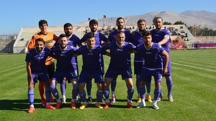 Niğde Belediyespor Evinde Farklı Kazandı