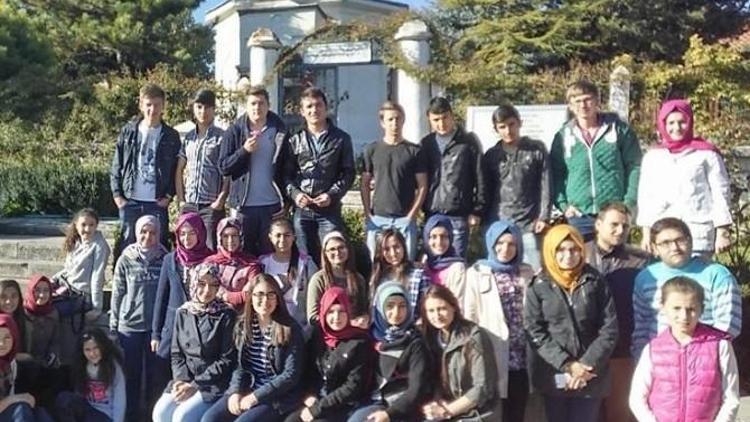 Hisarcık Anadolu Lisesi Öğrencilerinin Tarih Ve Doğa Gezisi