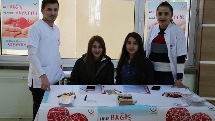 Cumhuriyet Üniversitesi’nde Organ Bağışı Standı Açıldı