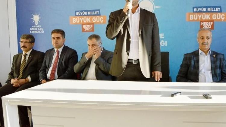 AK Parti Milletvekillerinden Besni İlçesine ’Teşekkür’ Ziyareti