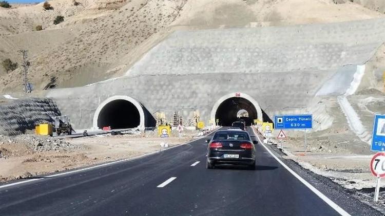 AK Parti Malatya Milletvekili Öznur Çalık, Çepiş Tüneli’nde İnceleme Yaptı
