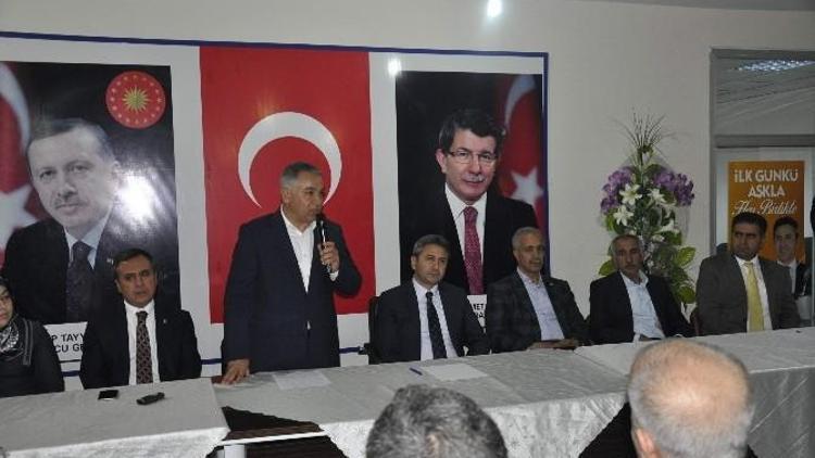 AK Parti Milletvekillerinden, Kahta İlçesine Teşekkür Ziyareti
