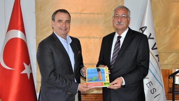 Girne Belediye Başkanı Nidai Güngördü Başkan Gençer’i Ziyaret Etti